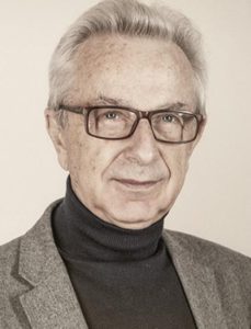 Profesor Zbigniew Lew Starowicz